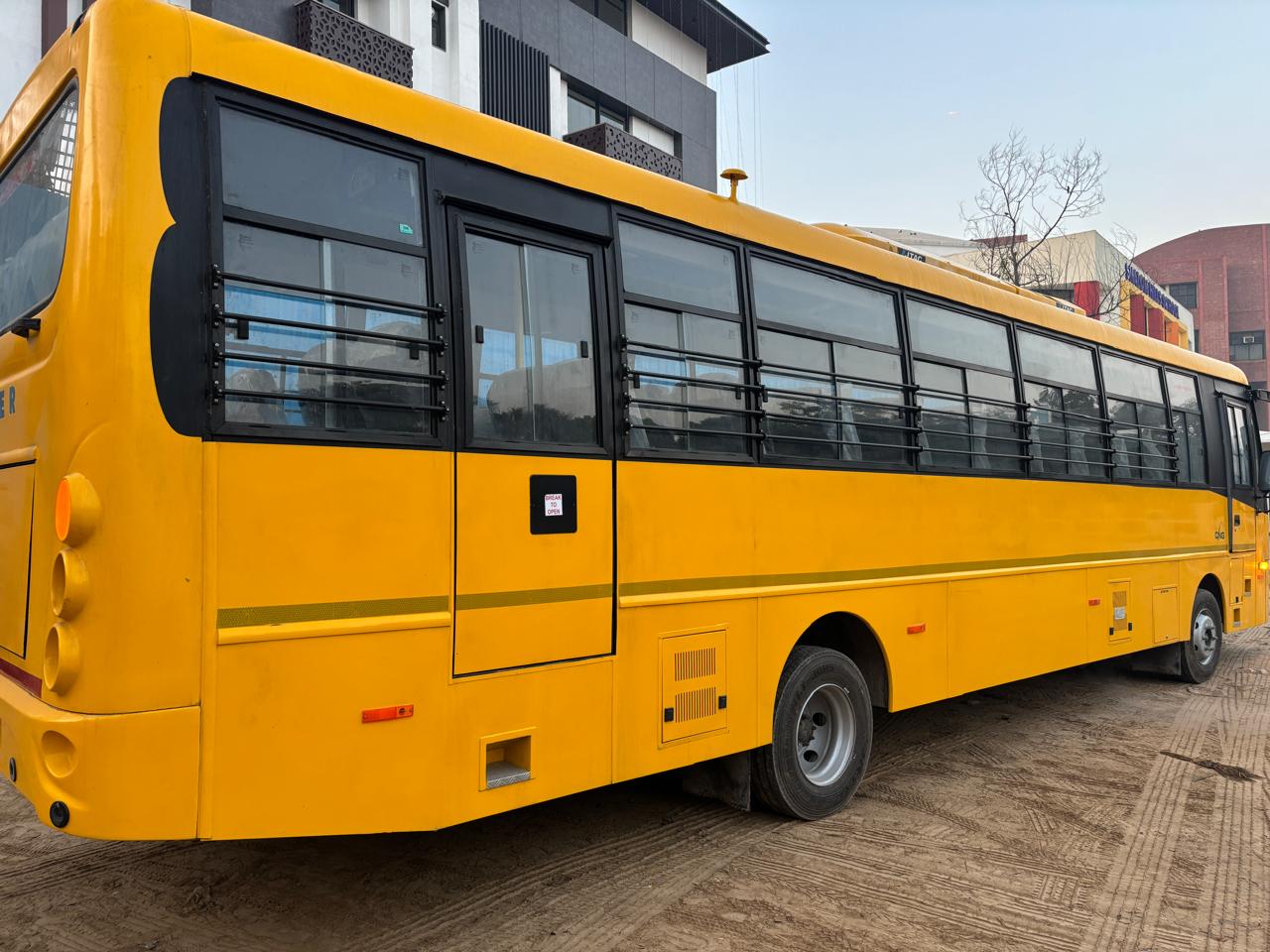 Mini Bus
