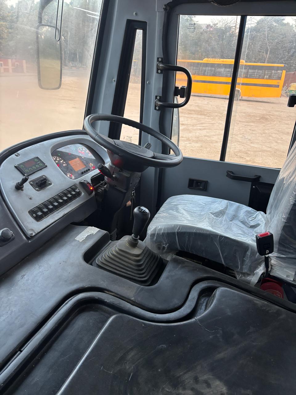 Mini Bus