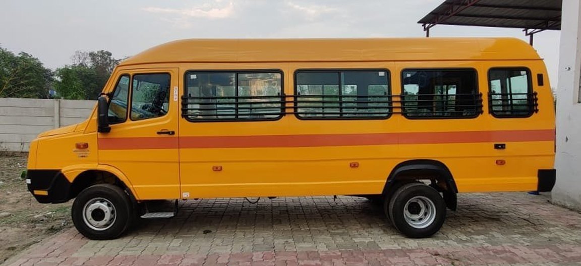 Mini Bus